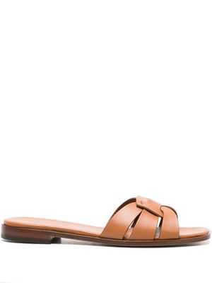 Doucal's cut-out leather slides - Brown