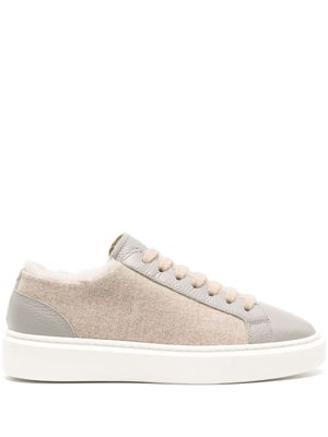 Doucal's faux-shearling leather sneakers - Neutrals