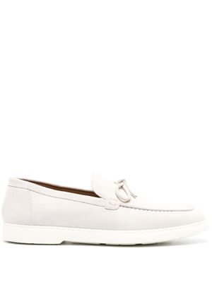 Doucal's lace-up suede loafers - Neutrals