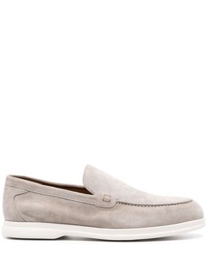 Doucal's moc-stitching suede loafers - Grey