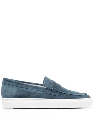 Doucal's penny slot suede boat shoes - Blue