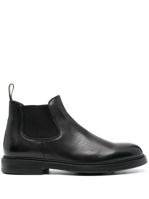 Doucal's round-toe leather boots - Black
