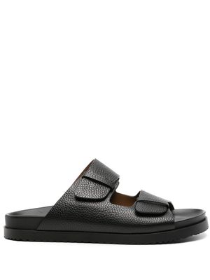 Doucal's round-toe leather slides - Black