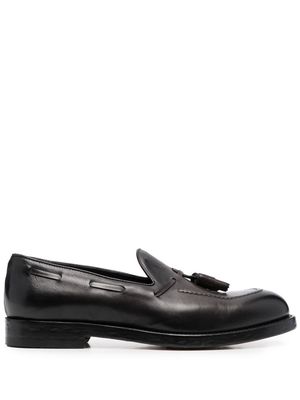 Doucal's tassel-detail leather loafers - Black