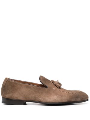 Doucal's tassel-detail leather loafers - Brown