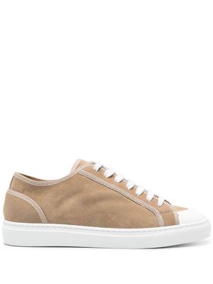 Doucal's torchon-piping suede sneakers - Brown