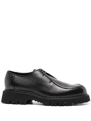 Doucal's x Neil Barrett chuncky sole leather loafer - Black