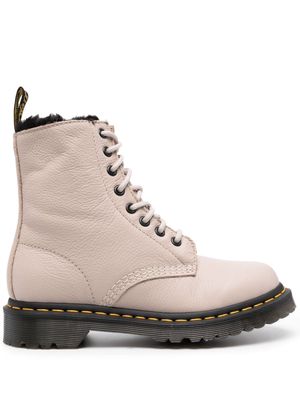 Dr. Martens 1460 Serena Virginia boots - Neutrals