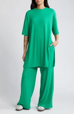 Dressed in Lala Leveled Up Tunic T-Shirt & Pants Set in Kelly Green