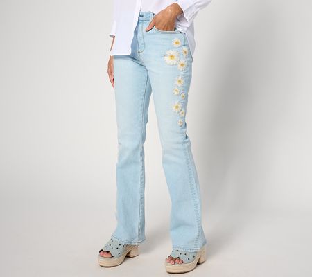 Driftwood Jeans Wyatt Embroidered Flare - Daisy