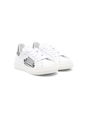 Dsquared2 Kids Maple Leaf print lace-up sneakers - White