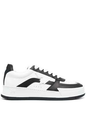 Dsquared2 logo-embossed leather low-top sneakers - White