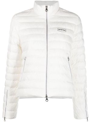 Duvetica Bedonia logo-patch quilted jacket - White