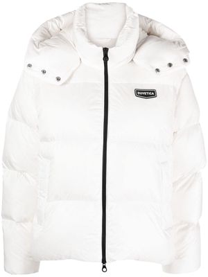 Duvetica Bellatrix logo-patch padded jacket - White