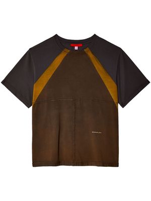 Eckhaus Latta graphic-print panelled T-shirt - Brown