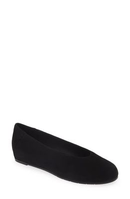 Eileen Fisher Una Hidden Wedge Ballet Flat in Black