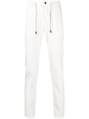 Eleventy mid-rise tapered trousers - White