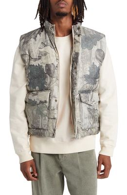 Elwood Puffer Vest in Real Camo