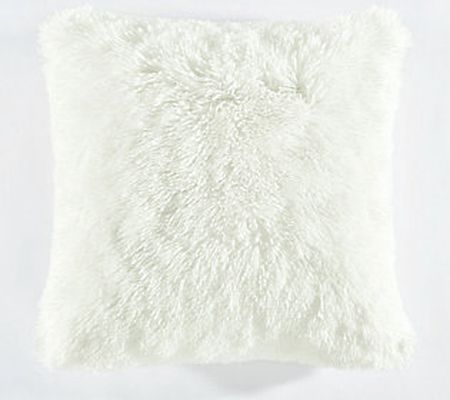 Emma Faux Fur 20"x20" Decorative Pillow Cover b y Lush Decor