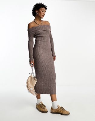 Emory Park bandeau flecked rib long sleeve knitted dress in mocha-Brown