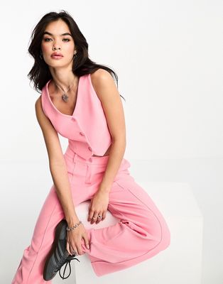 Emory Park fitted tailored vest in pink - part of a set