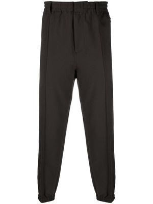 Emporio Armani elasticated-waist tapered trousers - Green