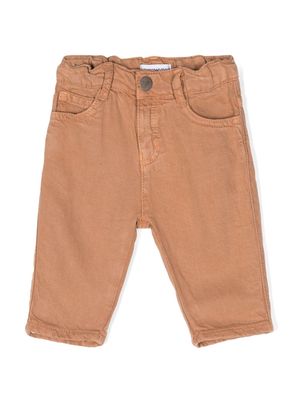 Emporio Armani Kids logo-plaque trousers - Brown