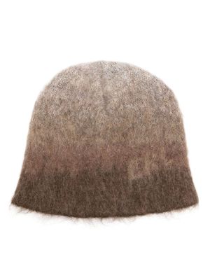 ERL gradient-effect brushed beanie - Brown