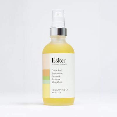 Esker Beauty Restorative Body Oil 4