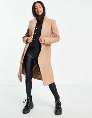 Ever New Petite belted trench coat in camel-Neutral