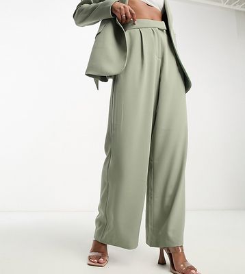 Ever New Petite tailored wide leg pants in olive-Green