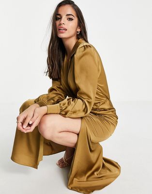 Ever New tie front ruched shirt midi dress in olive-Green