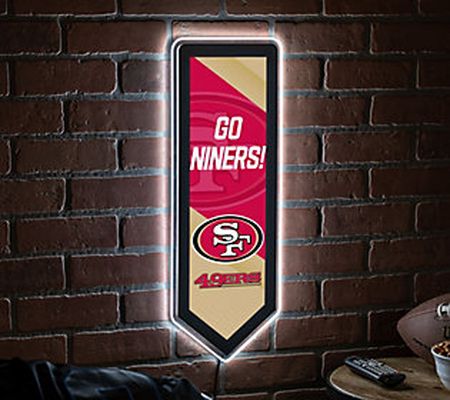 Evergreen NFL LED Pennant Shaped Wall Light