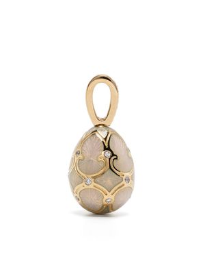 Fabergé 18kt yellow gold Heritage diamond and enamel egg charm - Pink