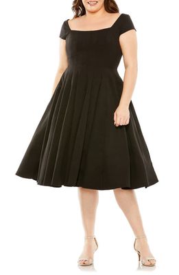 FABULOUSS BY MAC DUGGAL Cap Sleeve Multi Seam Fit & Flare Cocktail Dress in Black