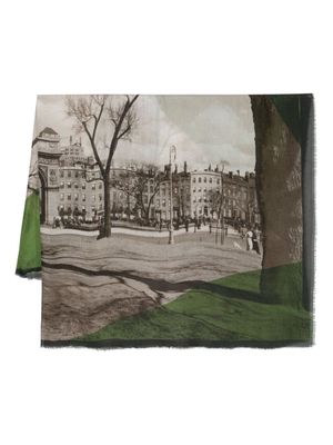 Faliero Sarti photograph-print frayed-edge scarf - Green