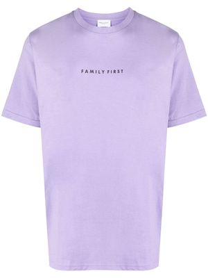 Family First logo-print short-sleeved cotton T-shirt - Purple
