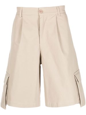 Family First logo-tag knee-length cargo shorts - Neutrals