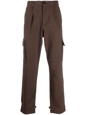 Family First pleat-detail cargo trousers - Brown
