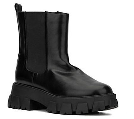 Fashion To Figure Women's Josie Bootie