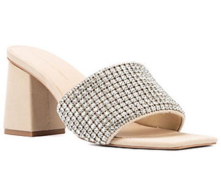 Fashion To Figure Women's Serena Heels