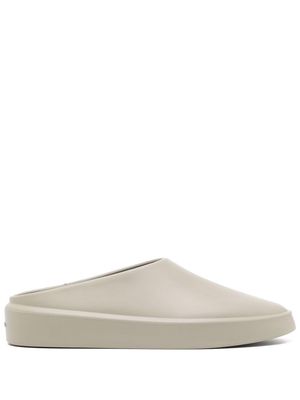 Fear Of God The California slip-on sandals - Brown