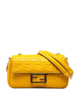 Fendi Pre-Owned 2000-2010 Baguette Midi shoulder bag - Yellow