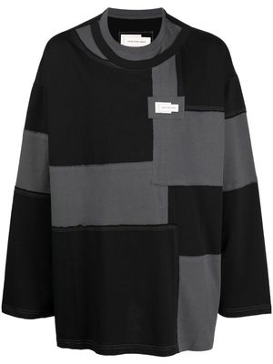 Feng Chen Wang logo-patch patchwork-pattern cotton sweatshirt - Black