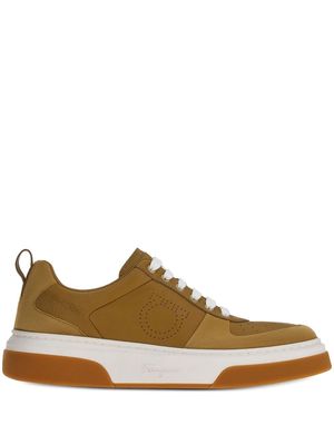 Ferragamo Gancini low-top leather sneakers - Neutrals