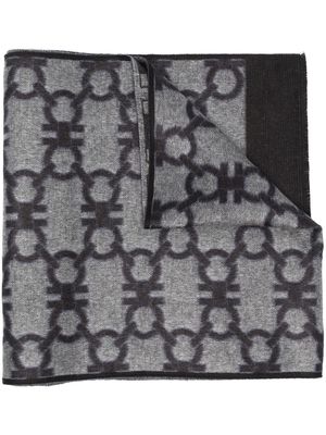 Ferragamo Gancini-pattern knitted scarf - Grey