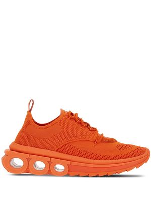 Ferragamo Gancini-plaque low-top sneakers - Orange