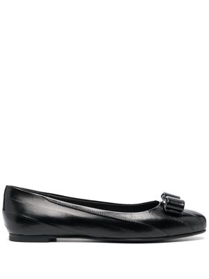 Ferragamo Vara leather ballerina shoes - Black
