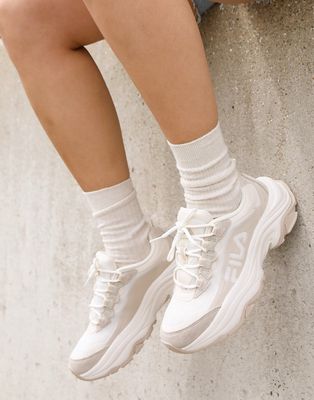 Fila Alpha Ray sneakers in white