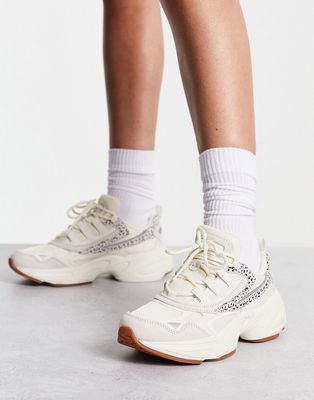 Fila Hypercube sneakers in cream and leopard print-Neutral